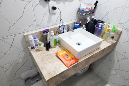 Casa de condomínio à venda com 250m², 2 quartos e 1 vaga Casa de condomínio à venda com 250m², 2 quartos e 1 vagaBanheiro Social