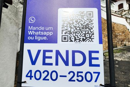 Casa de condomínio à venda com 250m², 2 quartos e 1 vaga Casa de condomínio à venda com 250m², 2 quartos e 1 vagaPlaca HXIY-363