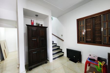 Casa de condomínio à venda com 250m², 2 quartos e 1 vaga Casa de condomínio à venda com 250m², 2 quartos e 1 vagaSal de Jantar