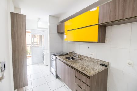 Apartamento à venda com 68m², 2 quartos e 1 vagaCozinha