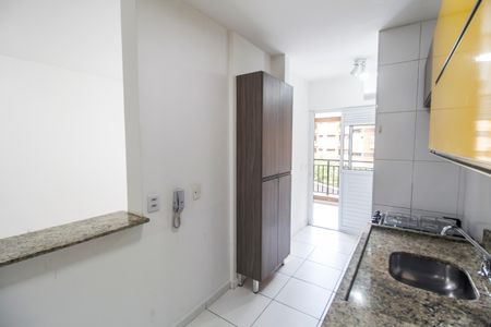 Apartamento à venda com 68m², 2 quartos e 1 vagaCozinha