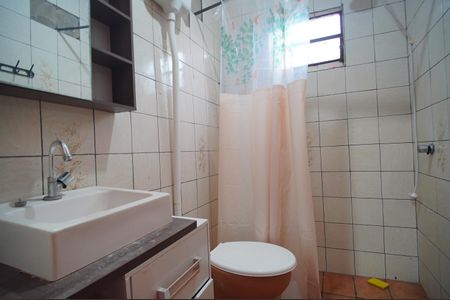 Casa à venda com 96m², 2 quartos e 1 vagaBanheiro