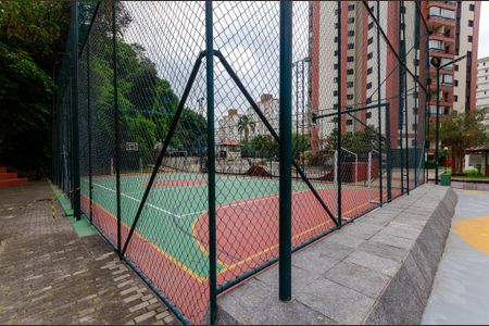 Apartamento à venda com 153m², 3 quartos e 3 vagas Apartamento à venda com 153m², 3 quartos e 3 vagasQuadra Esportiva