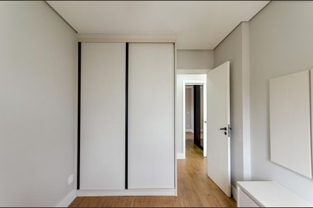 Apartamento à venda com 153m², 3 quartos e 3 vagas Apartamento à venda com 153m², 3 quartos e 3 vagasQuarto