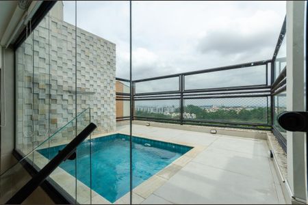 Apartamento à venda com 153m², 3 quartos e 3 vagas Apartamento à venda com 153m², 3 quartos e 3 vagasTerraço - Piscina