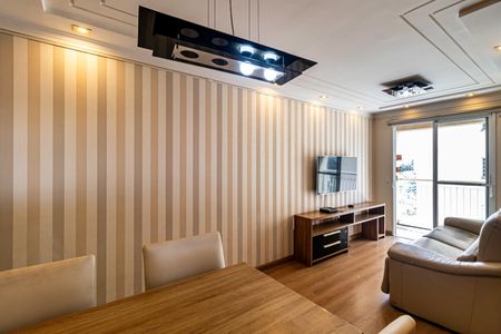 Sala de apartamento para alugar com 3 quartos, 74m² em Jaguaré, São Paulo