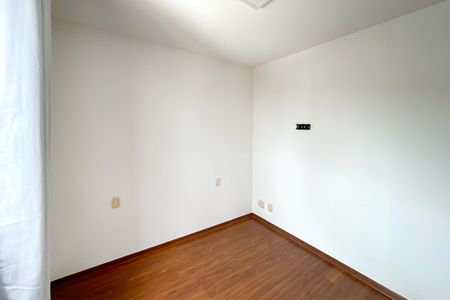 Apartamento para alugar com 75m², 3 quartos e 2 vagasQuarto 2