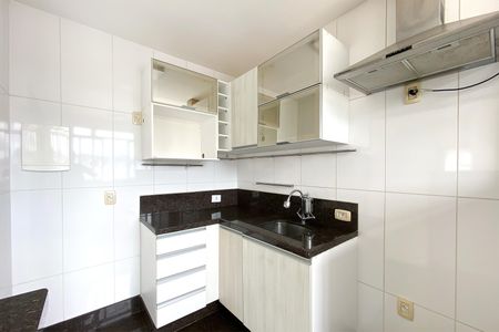 Apartamento para alugar com 75m², 3 quartos e 2 vagasCozinha