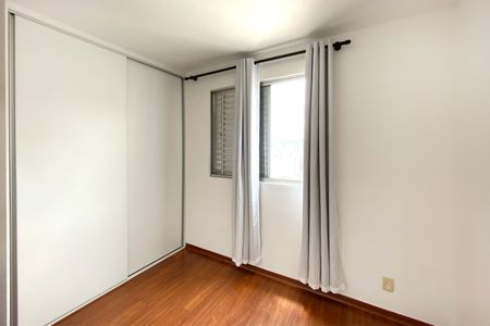 Apartamento para alugar com 75m², 3 quartos e 2 vagasQuarto 2
