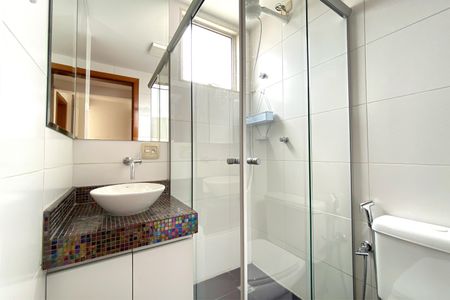 Apartamento para alugar com 75m², 3 quartos e 2 vagasBanheiro