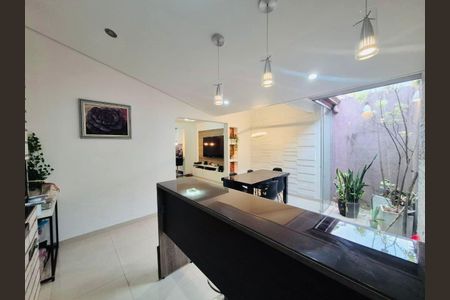 Casa à venda com 3 quartos, 125m² em Demarchi, São Bernardo do Campo