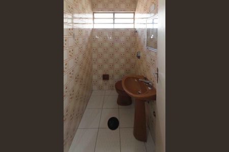 Casa à venda com 130m², 4 quartos e 2 vagas