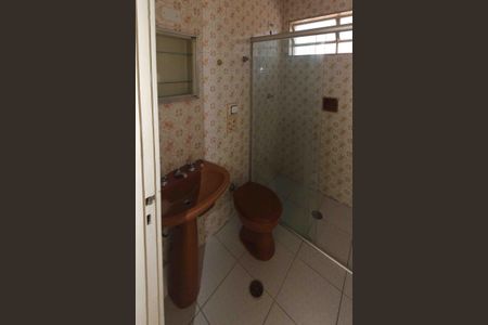 Casa à venda com 130m², 4 quartos e 2 vagas