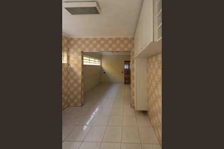 Casa à venda com 130m², 4 quartos e 2 vagas