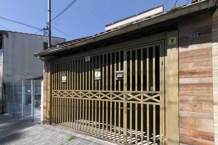 Casa à venda com 130m², 4 quartos e 2 vagas