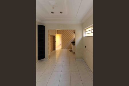 Casa à venda com 130m², 4 quartos e 2 vagas