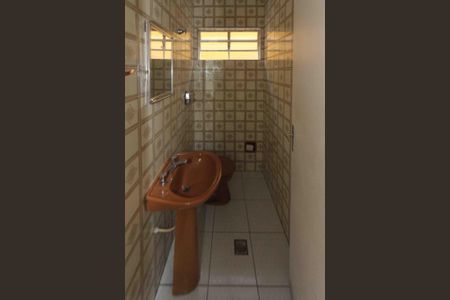 Casa à venda com 130m², 4 quartos e 2 vagas