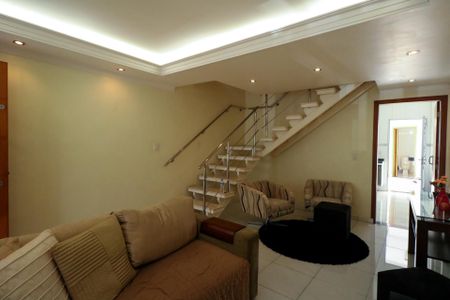 Sala de casa para alugar com 3 quartos, 200m² em Santa Paula, São Caetano do Sul