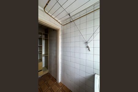 Apartamento à venda com 72m², 2 quartos e sem vagaÁrea de Serviço