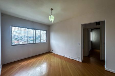 Apartamento à venda com 72m², 2 quartos e sem vagaSala