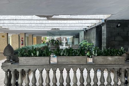 Apartamento à venda com 72m², 2 quartos e sem vagaÁrea comum