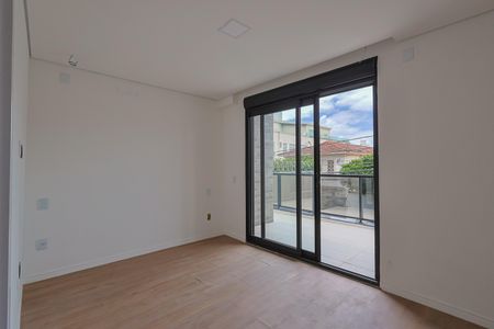 Apartamento à venda com 140m², 4 quartos e 2 vagas Apartamento à venda com 140m², 4 quartos e 2 vagasQuarto 4 - Suíte