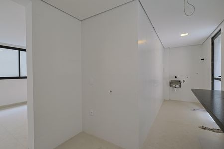 Cozinha de apartamento à venda com 4 quartos, 140m² em Prado, Belo Horizonte