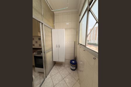 Apartamento à venda com 54m², 2 quartos e 1 vaga Apartamento à venda com 54m², 2 quartos e 1 vagaÁrea de serviço
