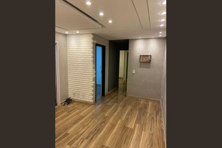 Sala de apartamento à venda com 2 quartos, 50m² em Jardim Roberto, Osasco