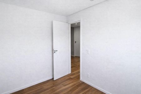 Quarto de apartamento à venda com 2 quartos, 50m² em Jardim Roberto, Osasco