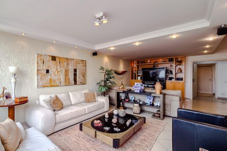 Apartamento à venda com 171m², 3 quartos e 1 vaga Apartamento à venda com 171m², 3 quartos e 1 vagaSala