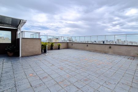 Apartamento à venda com 171m², 3 quartos e 1 vaga Apartamento à venda com 171m², 3 quartos e 1 vagaÁrea comum