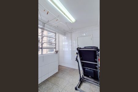 Apartamento à venda com 171m², 3 quartos e 1 vaga Apartamento à venda com 171m², 3 quartos e 1 vagaÁrea de Serviço