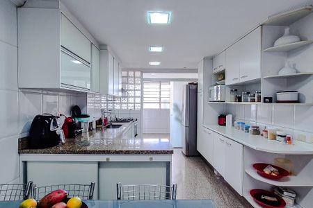 Apartamento à venda com 171m², 3 quartos e 1 vaga Apartamento à venda com 171m², 3 quartos e 1 vagaCozinha