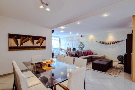 Apartamento à venda com 171m², 3 quartos e 1 vaga Apartamento à venda com 171m², 3 quartos e 1 vagaSala