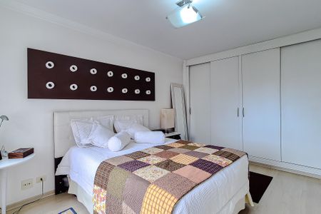 Apartamento à venda com 171m², 3 quartos e 1 vaga Apartamento à venda com 171m², 3 quartos e 1 vagaQuarto 1 - Suíte