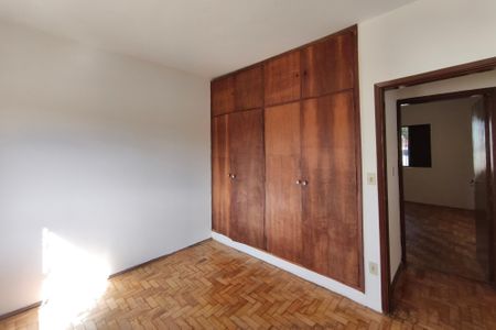 Quarto 1 de casa para alugar com 3 quartos, 90m² em Jardim do Trevo, Campinas