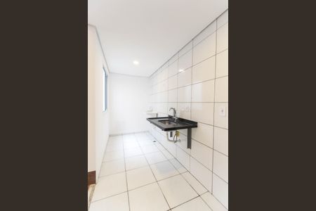 Apartamento para alugar com 38m², 2 quartos e sem vagaCozinha - Área de Serviço