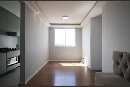 Sala de apartamento à venda com 2 quartos, 43m² em Jardim Monte Alegre, Taboão da Serra