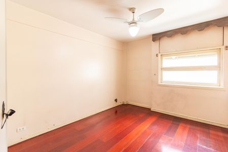 Apartamento à venda com 141m², 3 quartos e 1 vagaQuarto 1