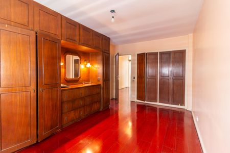 Apartamento à venda com 141m², 3 quartos e 1 vagaSuíte