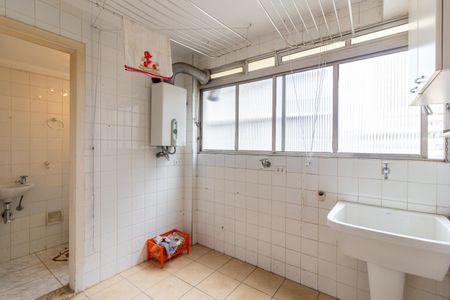 Apartamento à venda com 141m², 3 quartos e 1 vagaÁrea de Serviço