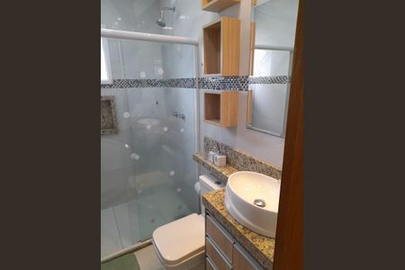 Casa à venda com 283m², 3 quartos e sem vaga Casa à venda com 283m², 3 quartos e sem vagaBanheiro