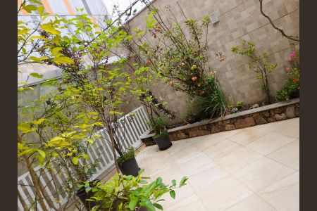 Casa à venda com 283m², 3 quartos e sem vaga Casa à venda com 283m², 3 quartos e sem vagaÁrea externa