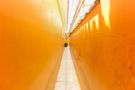 Casa para alugar com 200m², 4 quartos e 4 vagas Casa para alugar com 200m², 4 quartos e 4 vagasCorredor Externo