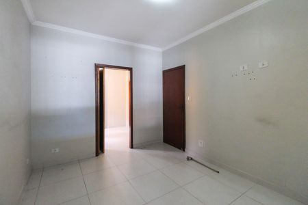 Casa para alugar com 200m², 4 quartos e 4 vagas Casa para alugar com 200m², 4 quartos e 4 vagasQuarto 1