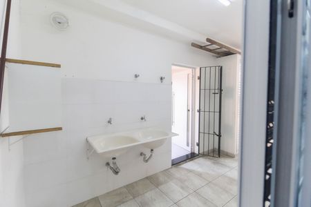 Casa para alugar com 200m², 4 quartos e 4 vagas Casa para alugar com 200m², 4 quartos e 4 vagasVista Suíte - Edícula