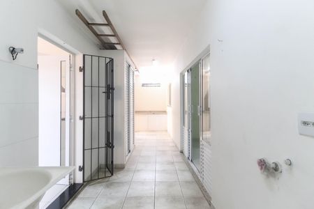 Casa para alugar com 200m², 4 quartos e 4 vagas Casa para alugar com 200m², 4 quartos e 4 vagasÁrea de Serviço