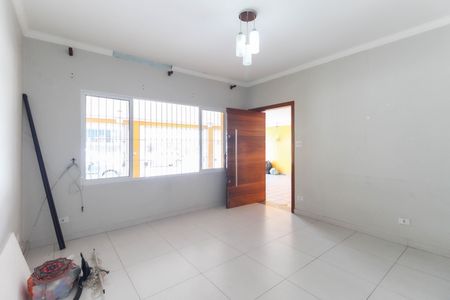Casa para alugar com 200m², 4 quartos e 4 vagas Casa para alugar com 200m², 4 quartos e 4 vagasSala
