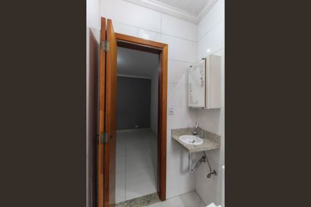 Casa para alugar com 200m², 4 quartos e 4 vagas Casa para alugar com 200m², 4 quartos e 4 vagasBanheiro da Suíte - Edícula